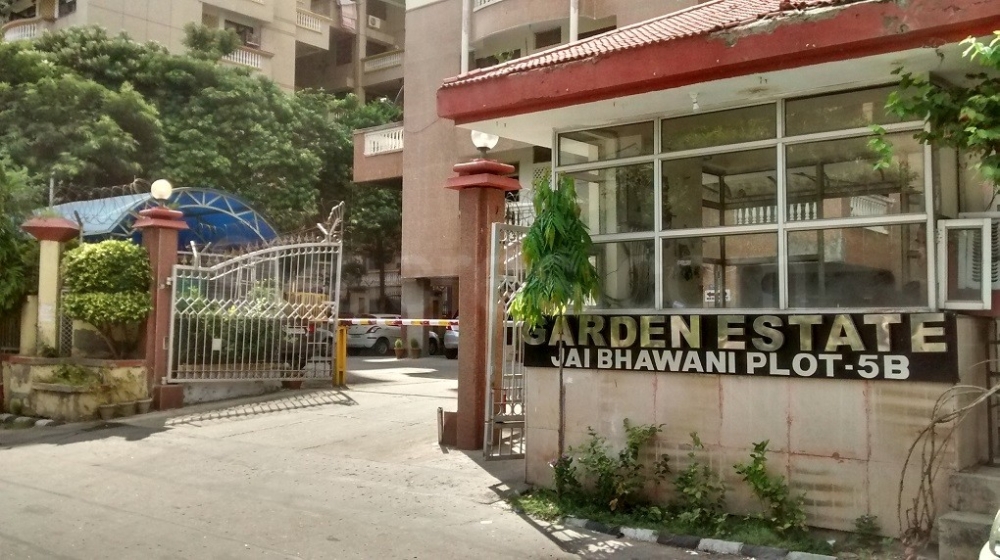 3 bhk falt for sale in Jai Bhawani Apartment Sector 22 Dwarka Delhi